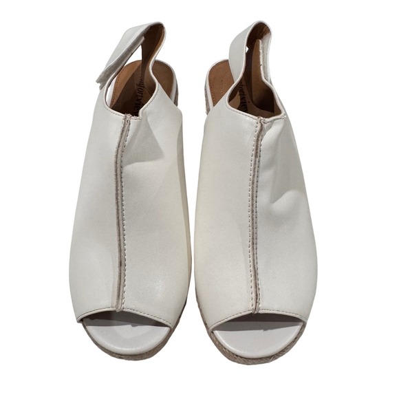 NEW Comfortview Women's 7.5 Braelyn White Espadrille Peep Toe Wedge Heel Sandal - Picture 1 of 8